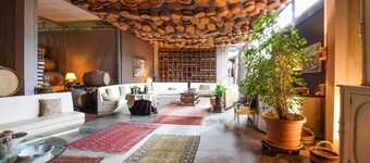 Gorgeous apartment in Cori with kitchen