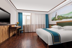 高級雙人房 | 遮光窗簾/窗簾、免費 Wi-Fi、床單