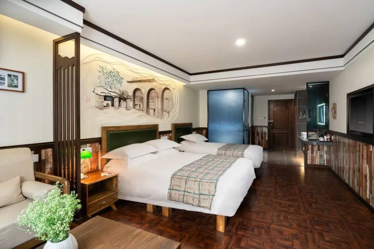 高级双床房 | 客房内用餐