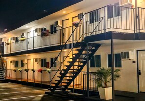 Exterior - Nirvana Hotel (Las Vegas)