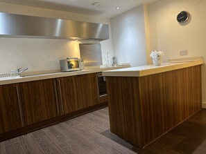 Private kitchen - Heart of Bham Free Parking - Walk to Everything (Birmingham)