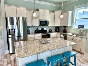 House, 4 Bedrooms | Private kitchen | Fridge, oven, coffee/tea maker, toaster - Seaside Sunsets 4 Bedroom Home by RedAwning (Navarre)