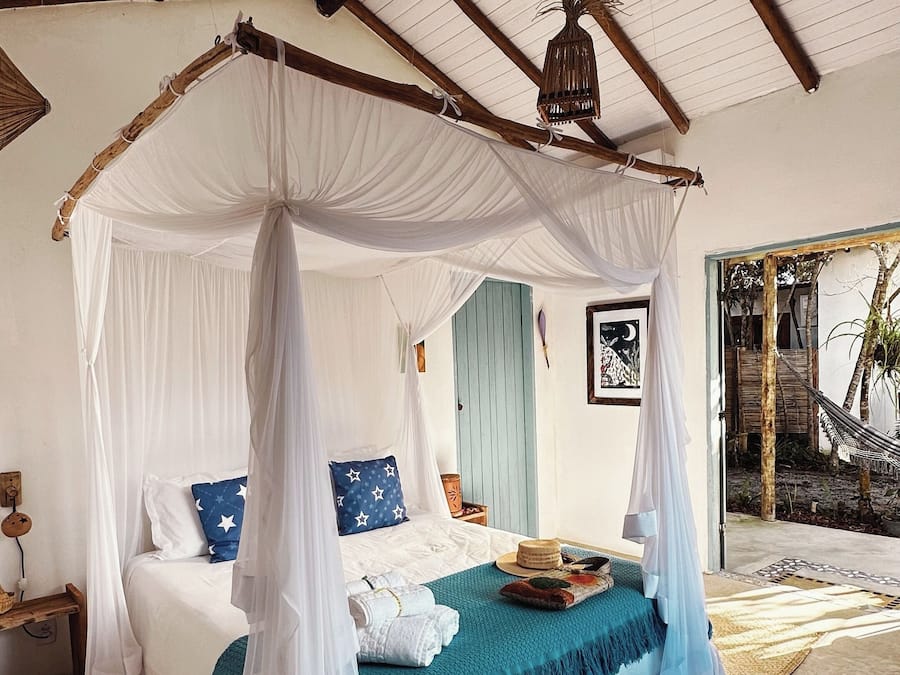 Cabana luxo, 1 quarto, banheira, no jardim | Individualmente decorados, Wi-Fi de cortesia, roupa de cama