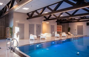 Piscina coberta 