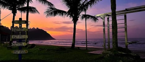 Apartment | Beach | On the beach, white sand, beach umbrellas, beach volleyball