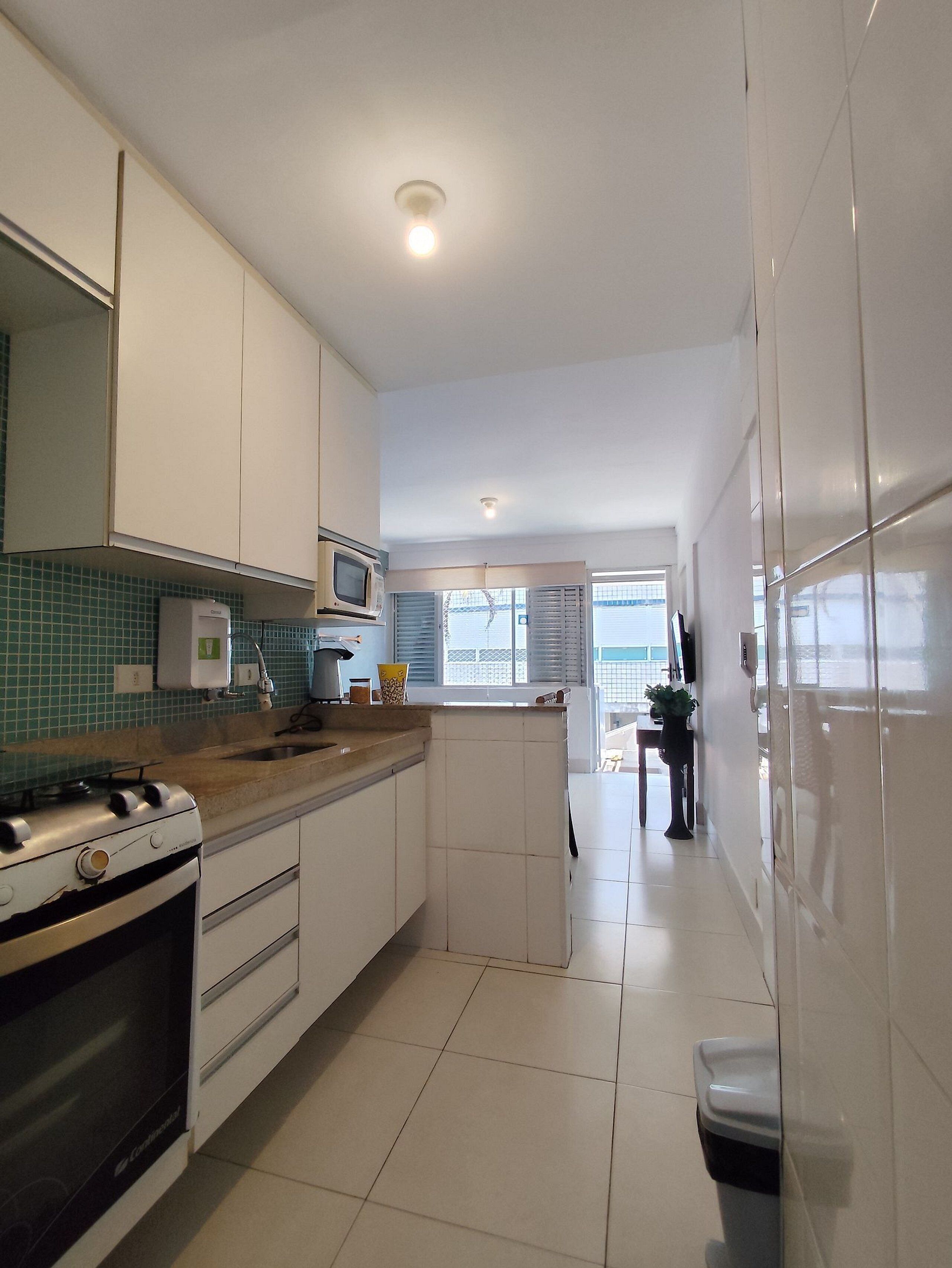 Appartement | Cuisine privée | Réfrigérateur, micro-ondes, four, blender