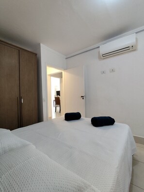 Departamento | 2 habitaciones y espacio para trabajar con laptop 