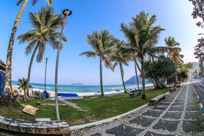 Apartment | Beach | On the beach, white sand, beach umbrellas, beach volleyball