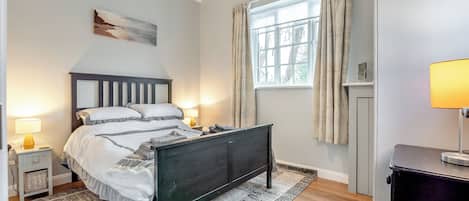 1 chambre, Wi-Fi gratuit, draps fournis