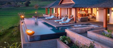 Room (HALE MALIE) | Individually decorated, individually furnished, desk, iron/ironing board