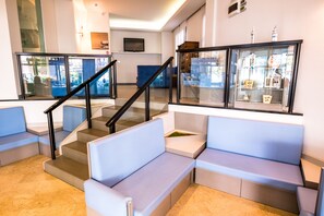 Téléviseur à écran plat