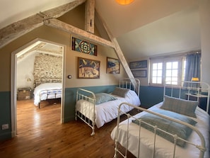 3 Schlafzimmer, Bügeleisen/Bügelbrett, kostenloses WLAN, Bettwäsche