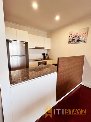 Microwave, oven, stovetop, dishwasher