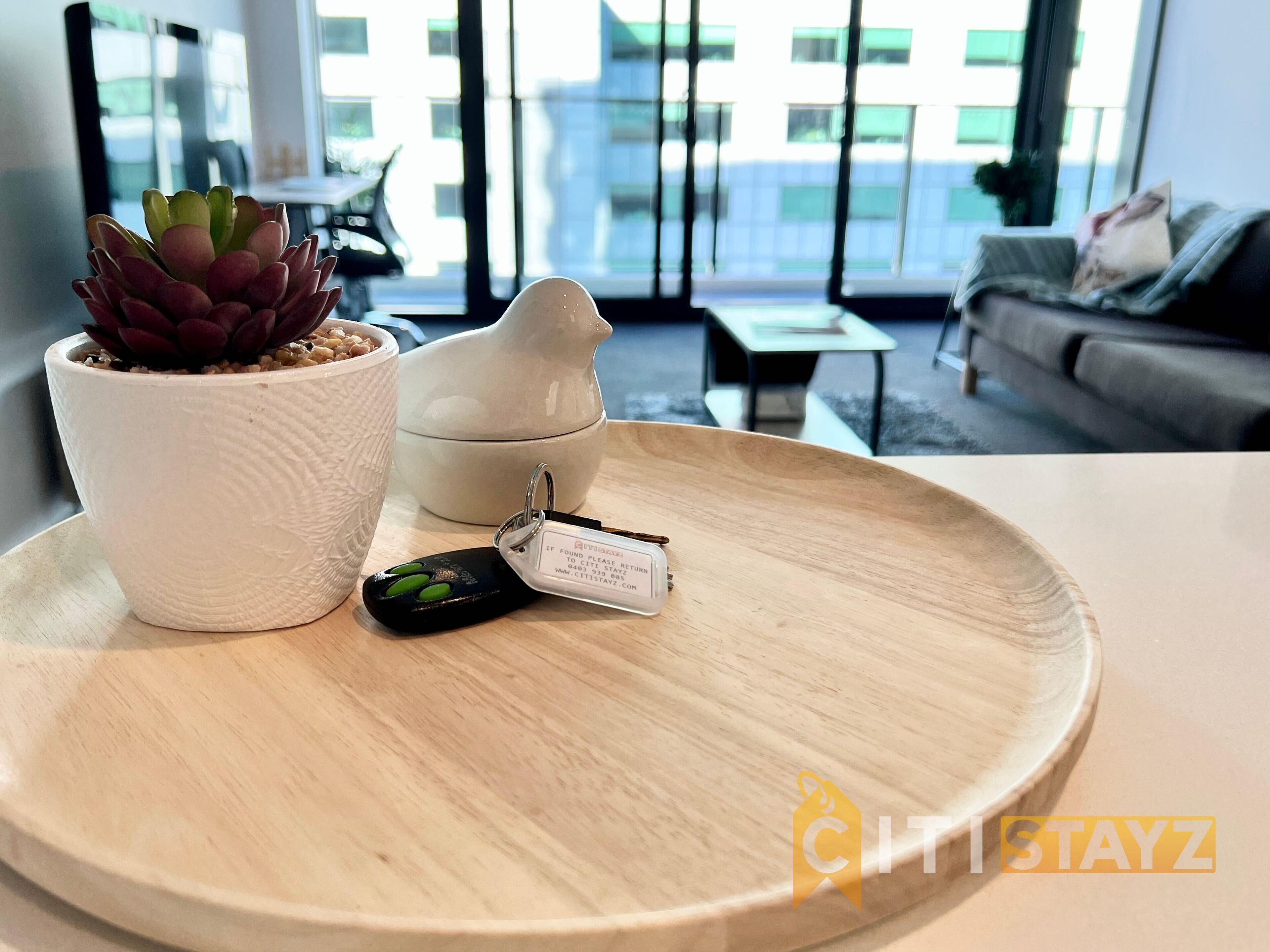 Light & Lovely In Canberra's Cbd - 1br Apt W/carsp - Canberra