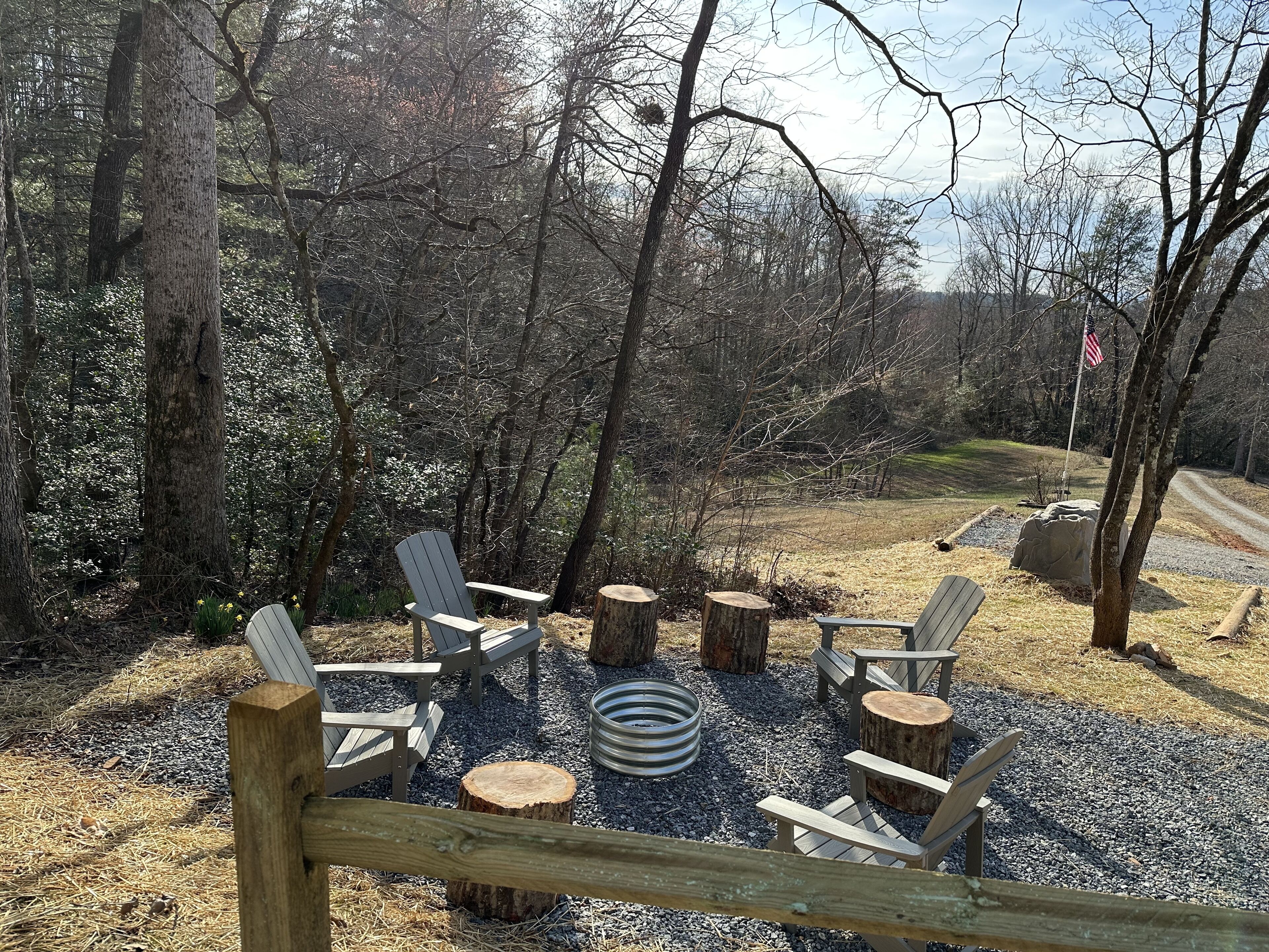 Peaceful Retreat at Lake James -- Quiet Convenience