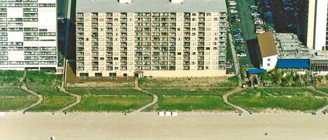 Condo, 2 Bedrooms | Aerial view