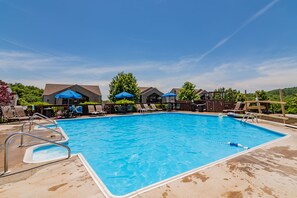 Pool - Next to Silver Dollar City - Lakeside Condo (Branson)