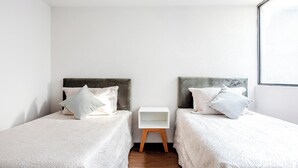 2 bedrooms, WiFi (free), bed sheets - Lovely 2BR Apartment in Roma Condesa (Mexico City)