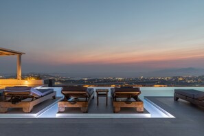 View from property - Sunset Hill Suites (Mykonos)
