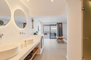Executive Suite, Sea View & Pool View | 1 bedroom, desk, laptop workspace, soundproofing - Sunset Hill Suites (Mykonos)