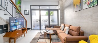 Orianna house - 5Brs house 200m to My Khe Beach