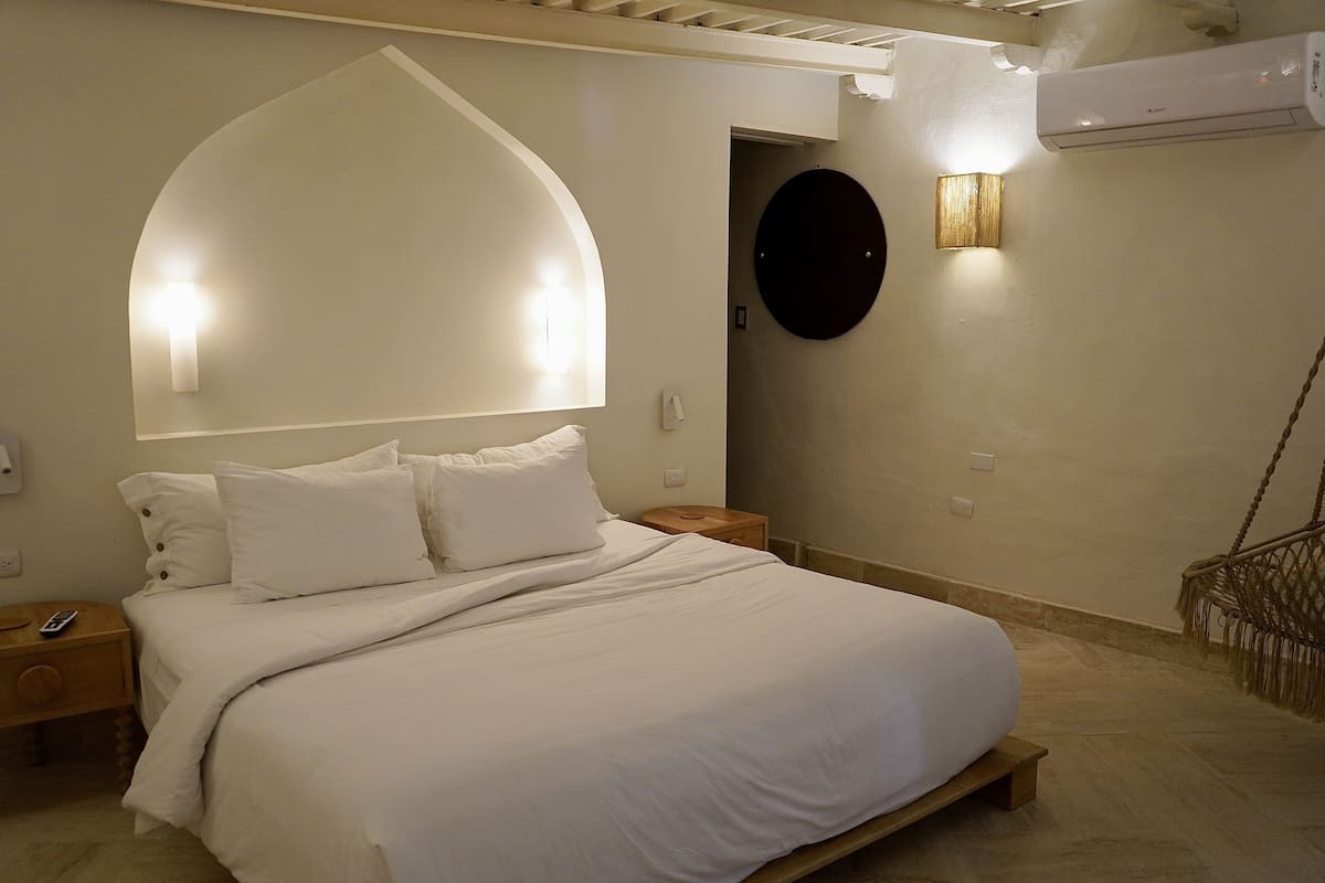 Suite | 1 habitación y ropa de cama de alta calidad