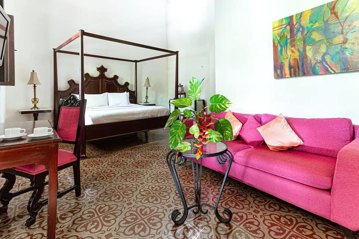 Habitación doble, patio, vista al jardín | 1 habitación y ropa de cama de alta calidad