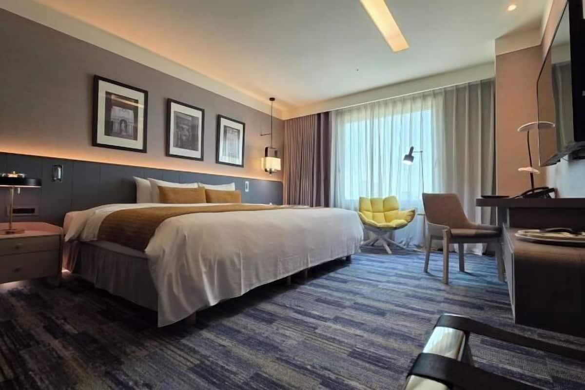 1 bedroom, premium bedding, down duvets, pillow-top beds