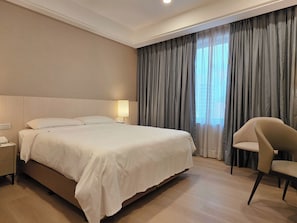 Basic Single Room, 1 Double Bed | Premium bedding, down duvets, pillow-top beds, in-room safe - Healthy Residence (Taoyuan City)