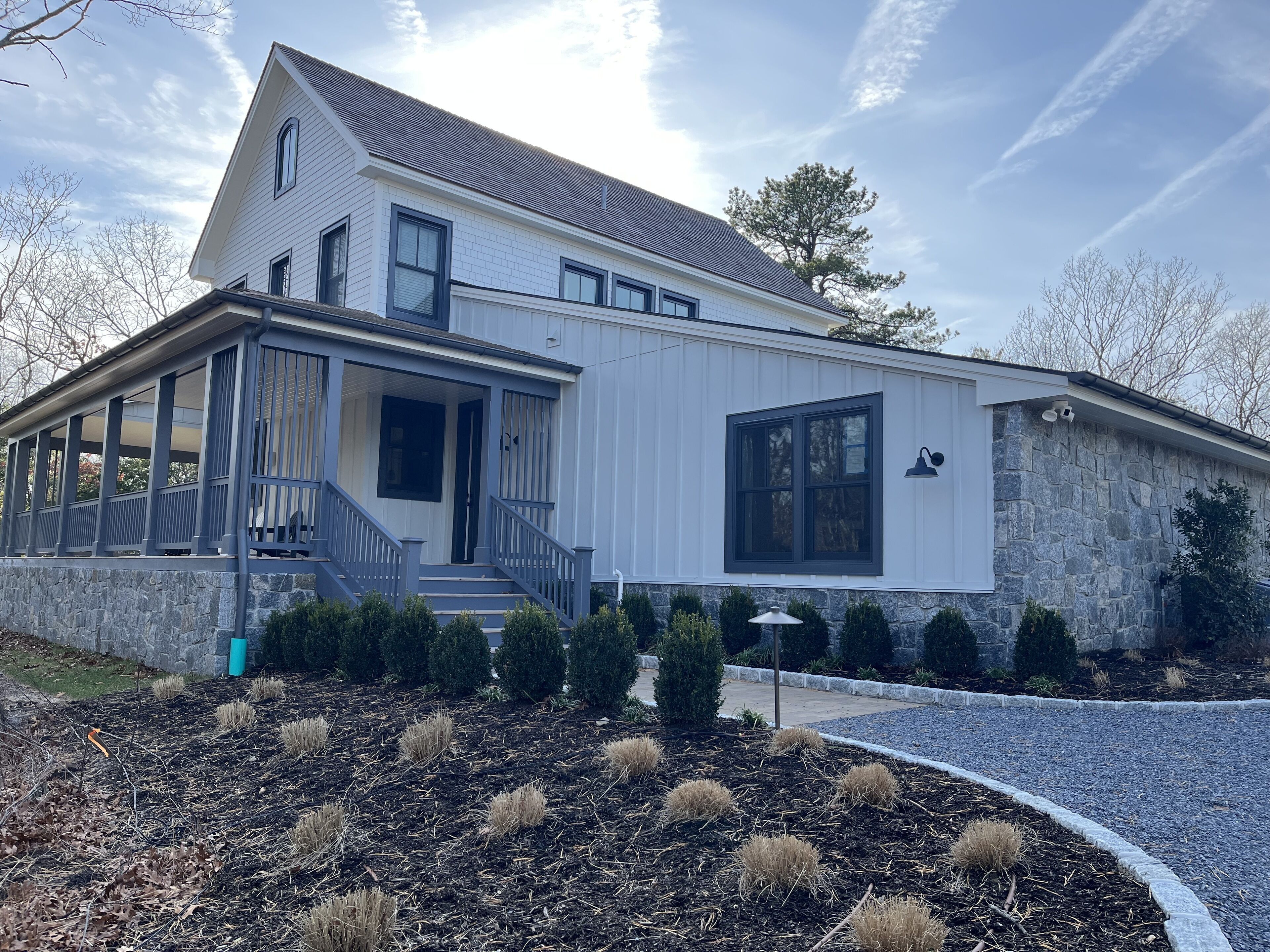 BRAND NEW family home w/ pool, hot tub - August discount!