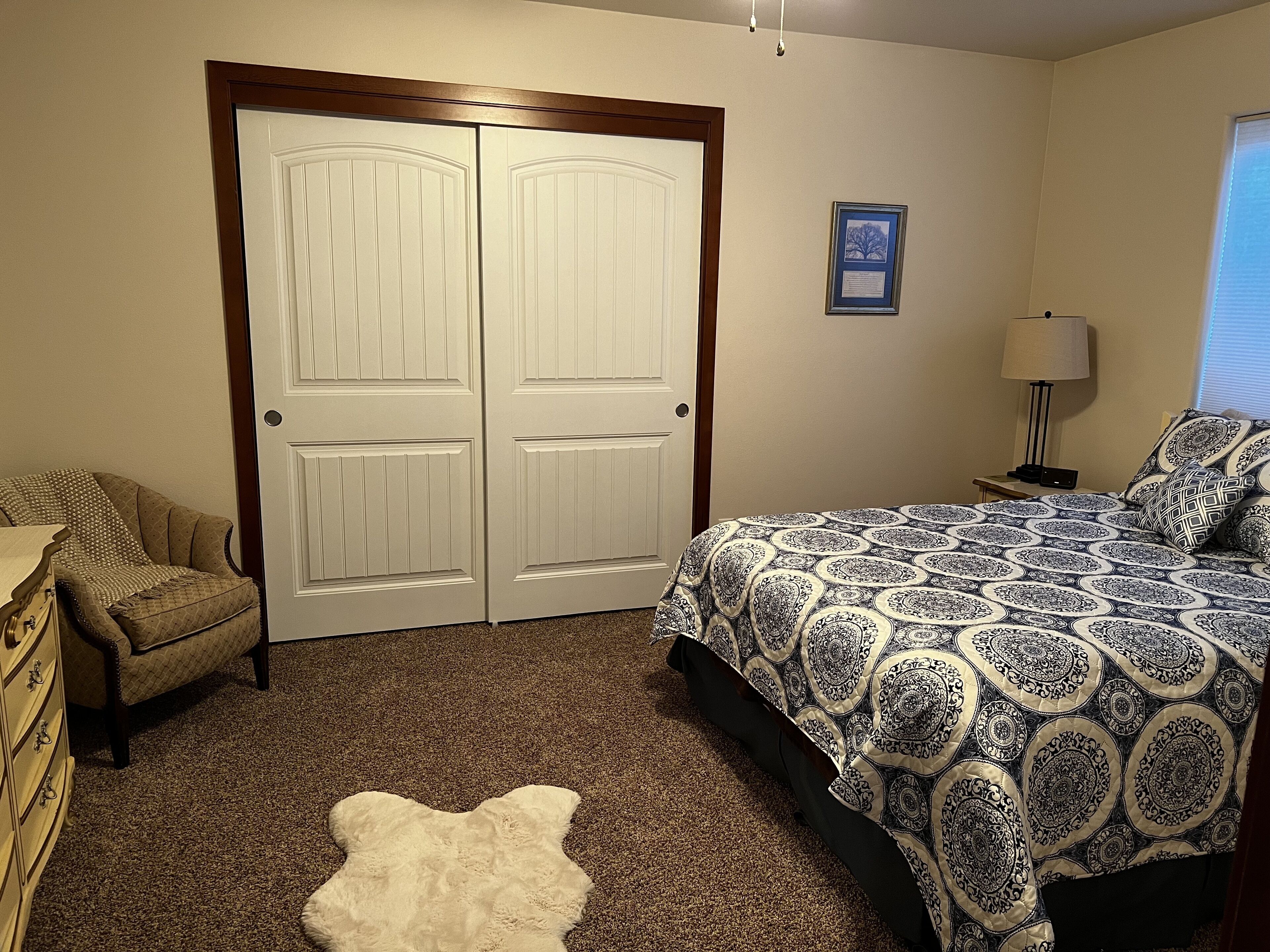 3 soverom, skrivebord, strykejern/-brett og wi-fi