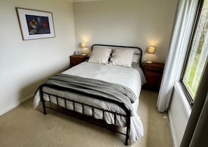 3 habitaciones, cuna de viaje, wifi y ropa de cama 