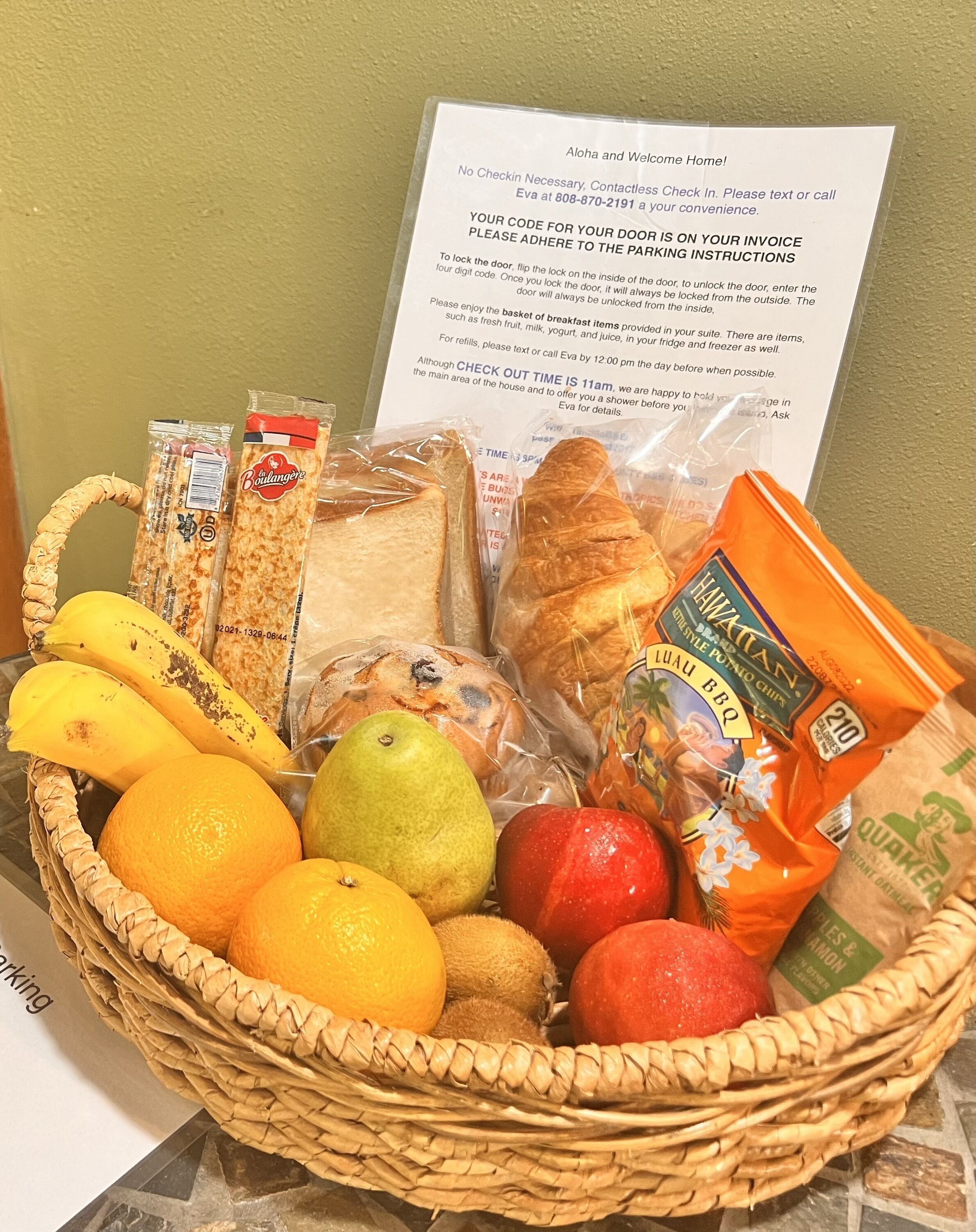Free daily continental breakfast