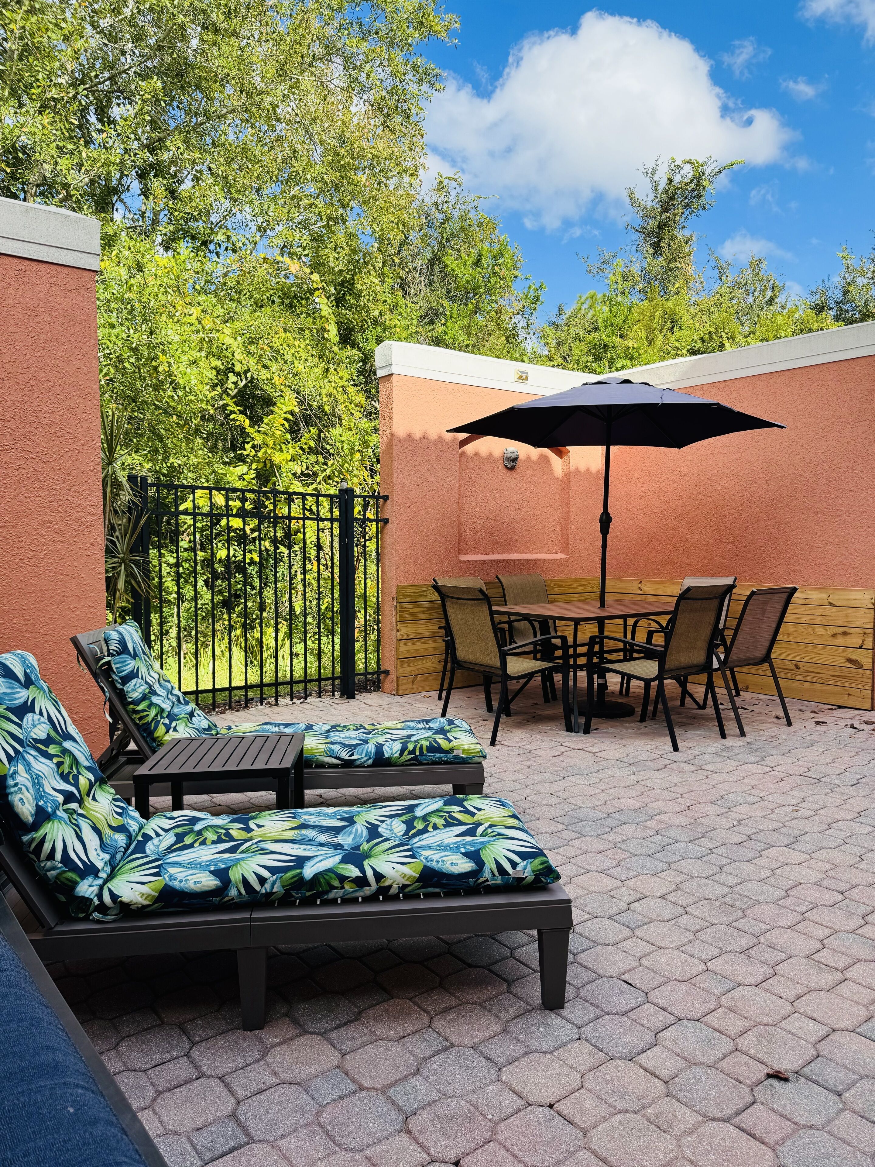 Enchanting Orlando Villa Close to Disney - No hidden fees!