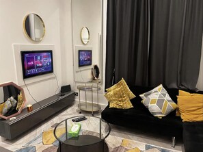 Appartement, 1 queensize bed | Woonruimte
