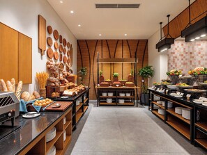 Breakfast buffet