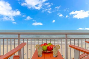 Property grounds - Stunning LED Fireplaces! Newly Renovated Oceanfront Condo with Incredible Views! Carolinian 931 (Myrtle Beach)