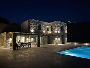Villa | Exterior - Villa Veneterra-pool-seaview-conciergeservices (Kea)