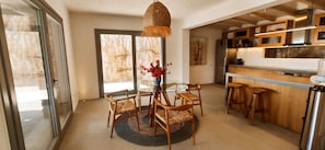 ヴィラ | レストラン