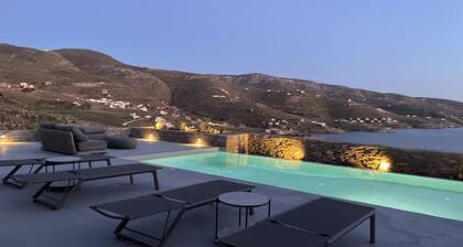 Villa Veneterra-pool-seaview-conciergeservices