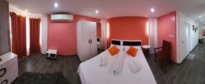 PURPLE STONE ROOM | Hypo-allergenic bedding, in-room safe, soundproofing, iron/ironing board
