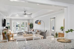 Interior - Oak Haven – Edisto Beach Family Retreat (Edisto Island)