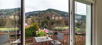 Apartamento 'Vogtshaus' con vistas a la montaña, terraza compartida