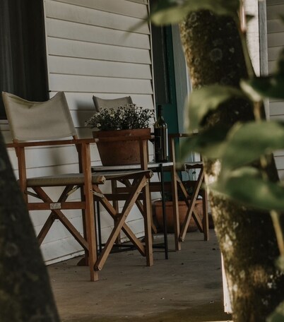 Primrose Cottage on Millamolong Station