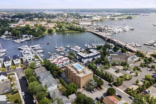 2026 Commissioning Week Promo: Book 6 Nights, Get the 7th Free