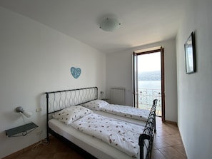 1 chambre, coffre-fort, lit de bébé portatif, accès au Wi-Fi (inclus)
