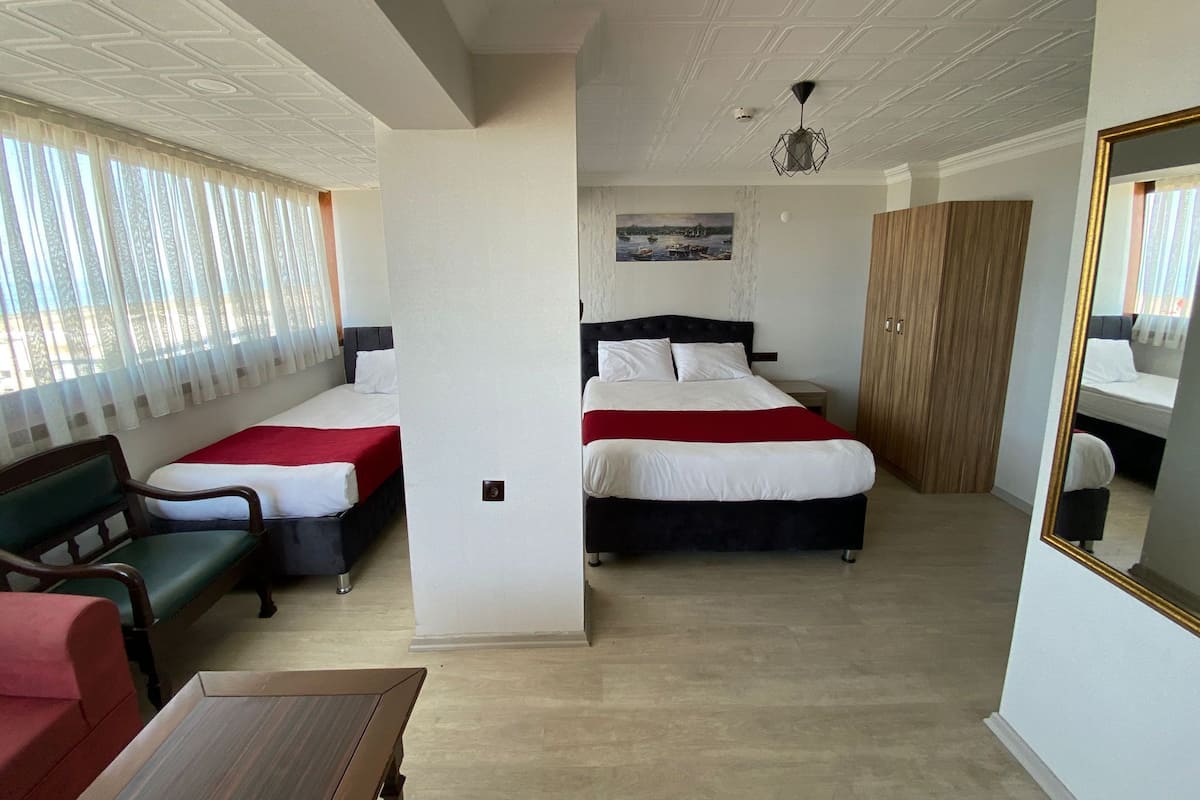 Desk, soundproofing, iron/ironing board, free WiFi