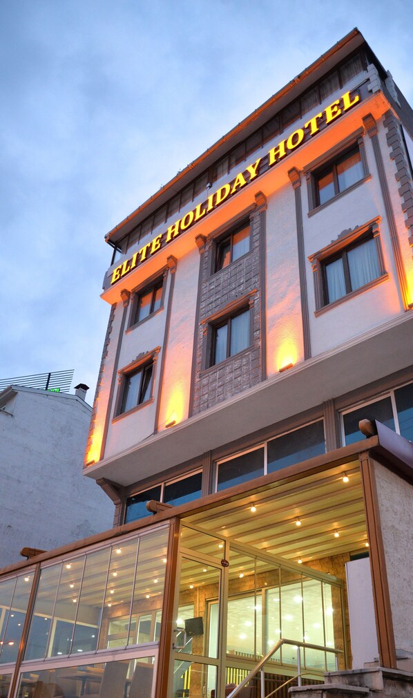 Front of property - Elite Holiday Hotel (Trabzon)