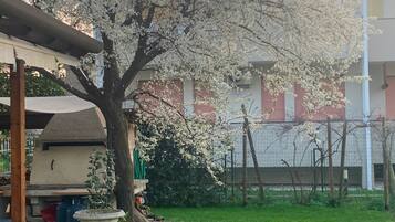 Enceinte de lâhĂ©bergement