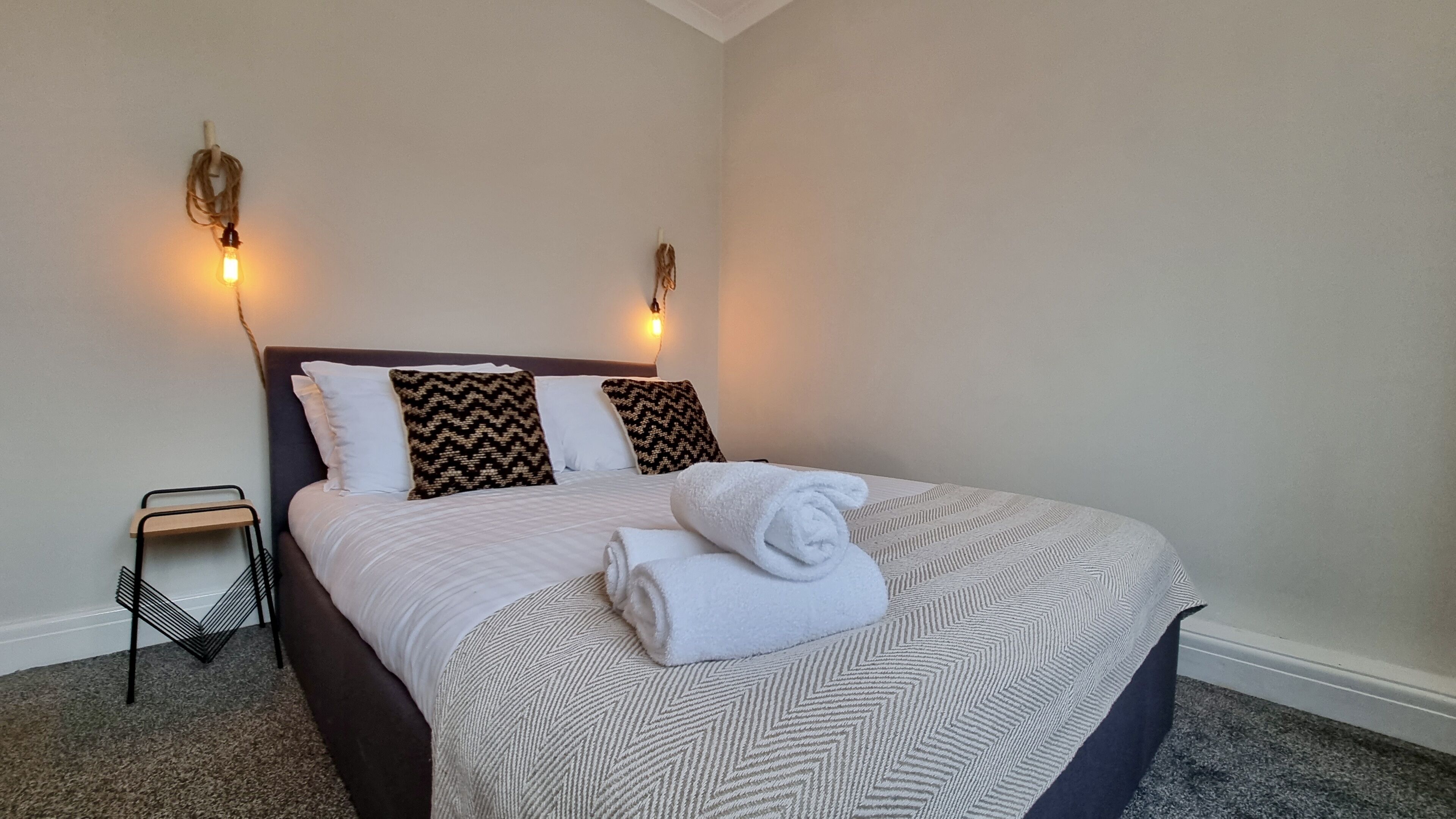 1 bedroom, iron/ironing board, free WiFi